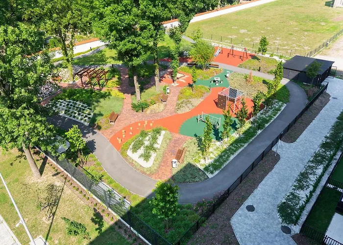 Nearto Main Railway Station Apartament