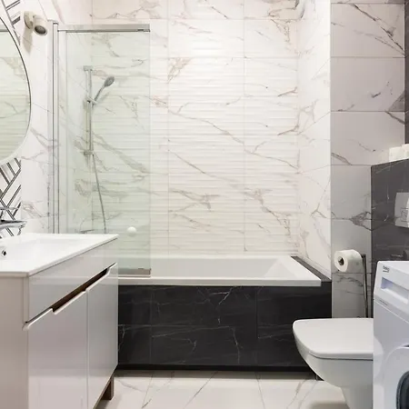 Apartment Nearto Main Railway Station