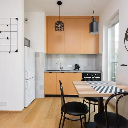 Apartment Nearto Main Railway Station