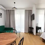 Nearto Main Railway Station Apartamento
